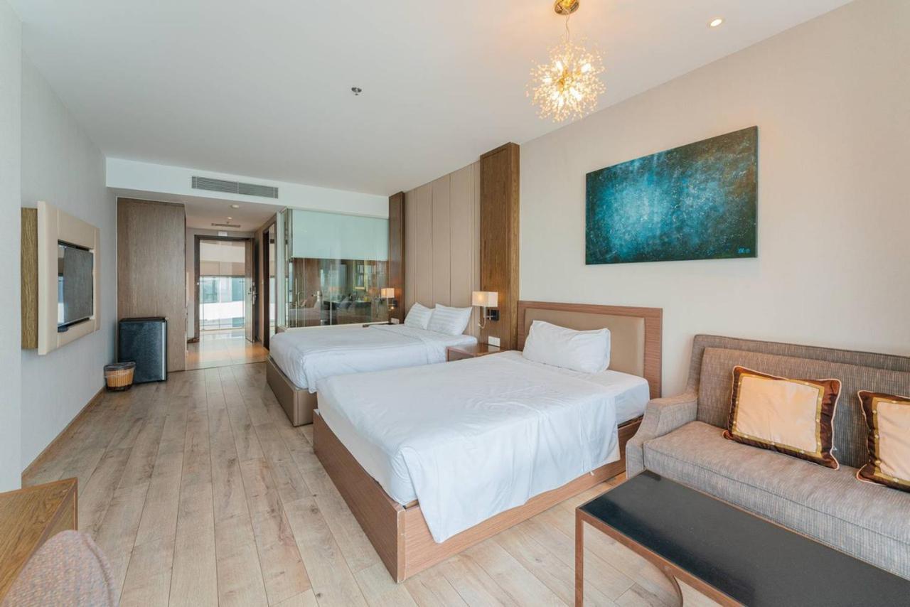 Kn Panorama Beachfront Condotel На Транг Екстериор снимка