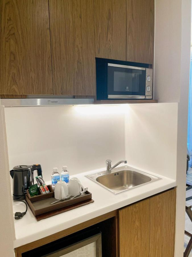 Kn Panorama Beachfront Condotel На Транг Екстериор снимка