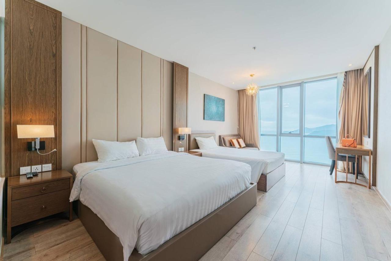 Kn Panorama Beachfront Condotel На Транг Екстериор снимка
